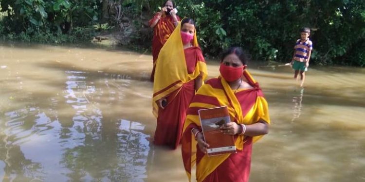 କୋଭିଡି ସ୍ଥିତି ଓ ବନ୍ୟା ସତ୍ତ୍ୱେ ସମସ୍ତ ଆଇସିଡିଏସ୍‌ ପ୍ରକଳ୍ପରେ ବଣ୍ଟନ ହେଲା ଶୁଖିଲା ରାସନ ୪୧.୨୭ ଲକ୍ଷ ହିତାଧିକାରୀ ଉପକୃତ