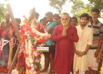 ବୁଢାବୁଢି ରୁପରେ ଦର୍ଶନ ଦେଲେ ମା ଖିଲାମୁଣ୍ଡା – ରଣପୁର