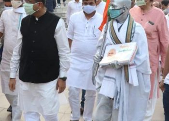 ପ୍ରଧାନମନ୍ତ୍ରୀଙ୍କ ଜନ୍ମଦିନ ଅବସରରେ ସିଲ୍‌ଭର ଗାନ୍ଧୀଙ୍କ ପଦଯାତ୍ରା : ପଦଯାତ୍ରାରେ ସାମିଲ୍ ହେଲେ କେନ୍ଦ୍ରମନ୍ତ୍ରୀ ଧର୍ମେନ୍ଦ୍ର ପ୍ରଧାନ – ଭୁବନେଶ୍ୱର