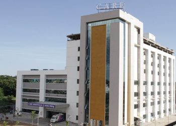 କେୟାର ହସ୍ପିଟାଲ୍‌ର ବିବିଧ ଶୃଙ୍ଖଳା ଉପରେ ଗୁରୁତ୍ୱ : ବିରଳ ବେରିଏଟ୍ରିକ୍ ସର୍ଜରି ଅନୁଷ୍ଠିତ