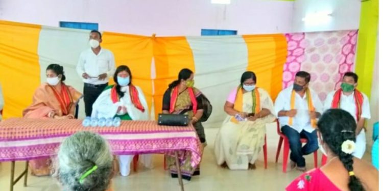 ରାଜ୍ୟ ବି ଜେ ଦି ମହିଳା ପର୍ଯ୍ୟବେକ୍ଷକ ଙ୍କ ଗଜପତି ଜିଲ୍ଲା ଗସ୍ତ – ପାରଳାଖେମୁଣ୍ଡି