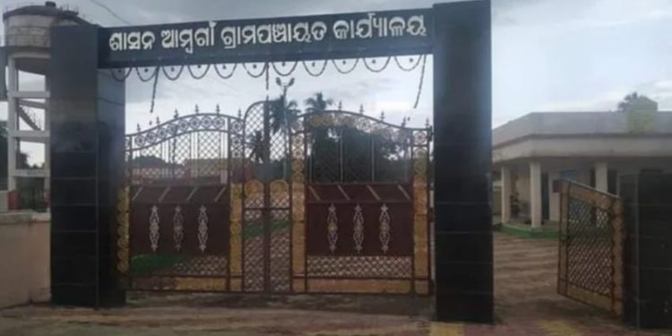 ଶାସନଆମ୍ବଗାଁ ରେ ଫେବର ରାସ୍ତା ପାଇଁ ଦାବୀ ; ପ୍ରଶାସନର ନିରବତା ନେଇ ପ୍ରଶ୍ନ