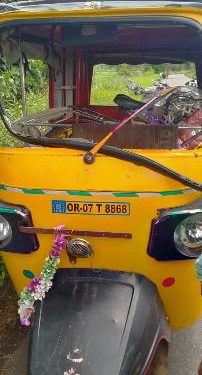 ଯାତ୍ରୀବାହୀ ଅଟୋ ଓଲଟି ୨ ଗୁରୁତର – ହିଞ୍ଜିଳିକାଟୁ