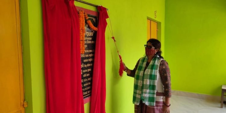 ବିଧାୟିକାଙ୍କ ମାରାଥନ୍  ଓ ଶିଳାନ୍ୟାସ ଉଦଘାଟନ