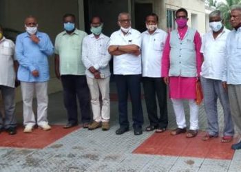 ପେଟ୍ରୋଲ ଟାଙ୍କି ବିଷ୍ଫୋରଣ ଘଟଣାରେ ତ୍ୱରିତ କାର୍ଯ୍ୟାନୁଷ୍ଠାନ ଦାବିରେ ପୋଲିସ୍ କମିଶନରଙ୍କୁ  ଭେଟିଲେ ବିଭିନ୍ନ ରାଜନୈତିକ ଦଳର ନେତୃମଣ୍ଡଳୀ – ଭୁବନେଶ୍ୱର,