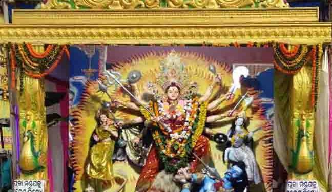 ମା’ ଦୁର୍ଗତିନାଶିନୀ ଦୁର୍ଗା ; ଅଷ୍ଟମ ଦିନରେ ମା” ମହାଗୋୖରୀ ରୂପ – ରଣପୁର