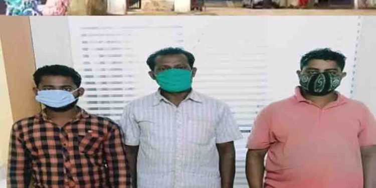 ଓଡ଼ଗାଁ ପୋଲିସକୁ ପୁଣି ସଫଳତା : ୩ଜଣ ଡକାୟତ ଧରାପଡିଲେ