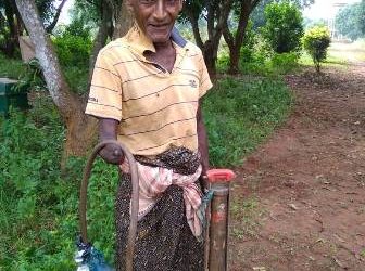 ଢେଙ୍କାନାଳ ସପ୍ତଶଯ୍ୟାର ପାଦଦେଶରେ ଭ୍ରମରେ ବୁଲୁଛନ୍ତି ଭିନ୍ନକ୍ଷମ ବୃଦ୍ଧ ଭ୍ରମର ବର