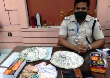 ୧୧ଜୁଆଡ଼ି ଗିରଫ ;୧ଲକ୍ଷ ୧୩ ହଜାର ୪୩୦ ଟଙ୍କା ଜବତ