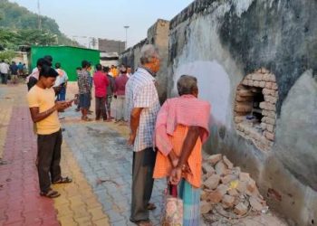 ତେଜରାତି ଦୋକାନରୁ ଚୋରୀ