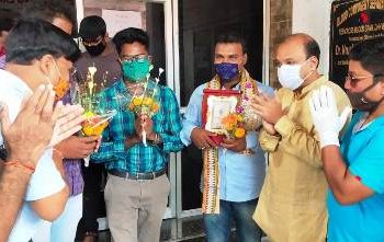 ଶ୍ରୀ ଶ୍ରୀ ଅଗ୍ରସେନ ମହାରାଜା ଙ୍କ ଜୟନ୍ତୀ ଅବସରରେ ସମାଜସେବୀ ଅନୁଷ୍ଠାନ ଙ୍କୁ ସମ୍ମାନିତ