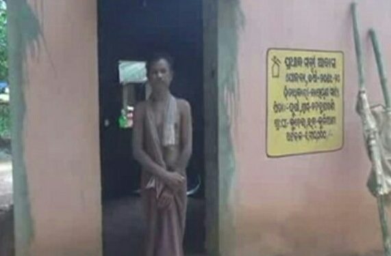 ପ୍ରଧାନମନ୍ତ୍ରୀ ଅବାସ ଯୋଜନାରେ ଅଧା ଘର କରି ସମ୍ପୂର୍ଣ୍ଣ ଟଙ୍କା ଉଠାଉଛନ୍ତି କଣ୍ଟ୍ରାକ୍ଟର