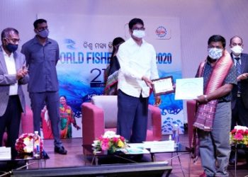ଚଳିତ ବର୍ଷ ବିଶ୍ୱ ମତ୍ସ୍ୟ ଦିବସ ପାଳନ ଅବସରରେ ଓଡ଼ିଶାକୁ ଜାତୀୟ ସ୍ତରରେ ସମ୍ମାନଜନକ ଦୁଇଟି ‘ମତ୍ସ୍ୟ ପୁରସ୍କାର’ ମିଳିଛି