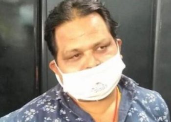 ଲାଞ୍ଚ ନେବା ପଡ଼ିଲା ମହଙ୍ଗା ;  କିରାଣୀ ଙ୍କ ଉପରେ ଅଚାନକ ଭିଜିଲାନ୍ସ ଚଢଉ