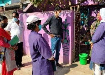 ଘରକୁ ଘର ବୁଲି ପରିମଳ ଓ ପରିବେଶ ଅନୁଧ୍ୟାନ କଲେ ଉପଜିଲ୍ଲାପାଳ