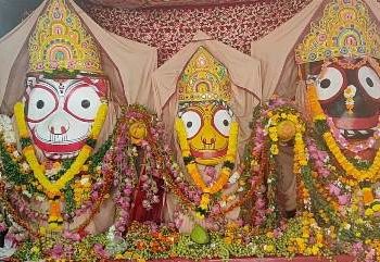 ୧୪୪ ଧାରା କଟକଣାରେ ପାରଳାଖେମୁଣ୍ଡି ଜଗନ୍ନାଥ ମନ୍ଦିର