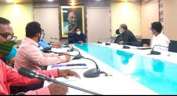 ଲିଙ୍ଗ ନିରୂପଣ ରୋକିବା ଦିଗରେ ସ୍ୱତନ୍ତ୍ର ଧ୍ୟାନ ; ଶିଶୁ ଲିଙ୍ଗ ନିରୂପଣ ସୂଚନା ଦେଲେ ଦଶ ହଜାର ପୁରସ୍କାର ଘୋଷଣା : ଜିଲ୍ଲାପାଳ