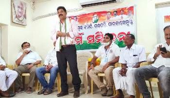 ସବୁ ମନୋମାଳିନ୍ଯକୁ ଭୁଲି କଂଗ୍ରେସ କର୍ମୀ ଏକ ହୁଅ : – ୱି.ଚନ୍ଦ୍ରଶେଖର ନାଇଡୁ – ପାରଳାଖେମୁଣ୍ଡି