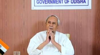 Chief minister naveen pattanaik discusses with petroleum and union minister , issues of coal mining .