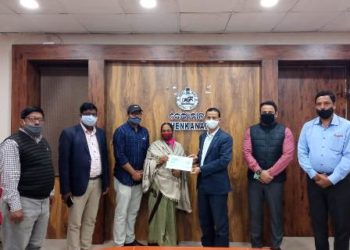 ଢ଼େଙ୍କାନାଳର କୋଭିଡ୍ ଯୋଦ୍ଧା ମୃତକଙ୍କ ପରିବାରକୁ ୫୦ ଲକ୍ଷ ଟଙ୍କା ଆର୍ଥିକ ସହାୟତା ପ୍ରଦାନ