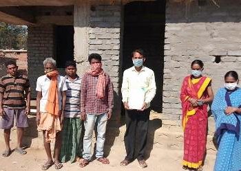 ଅଙ୍ଗନୱାର୍ଡ କେନ୍ଦ୍ରରେ ନିର୍ମିତ ଗୃହ ଅଧାପନ୍ତରିଆ ହୋଇ ପଡିଛି – ପଦ୍ମପୁର