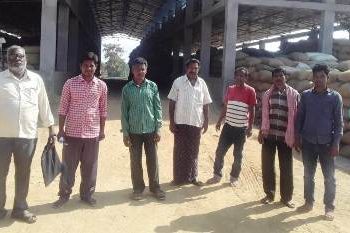 ମାଣ୍ଡୋସିଲ୍ ଧାନ ମଣ୍ଡିରେ ଚାଷି ମଧ୍ଯ ରେ ଆଶଙ୍କା