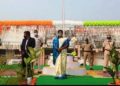 ପାରଳାଖେମୁଣ୍ଡି ଠାରେ ଜିଲ୍ଲା ସ୍ତରୀୟ ୭୨ତମ ସାଧାରଣତନ୍ତ୍ର ଦିବସରେ ରାଜ୍ୟ ହସ୍ତତନ୍ତ୍ ଓ ବୟନ ଶିଳ୍ପ ମନ୍ତ୍ରୀ ପଦ୍ମିନୀ ଦିଆନଙ୍କ ପତାକା ଉତ୍ତୋଳନ
