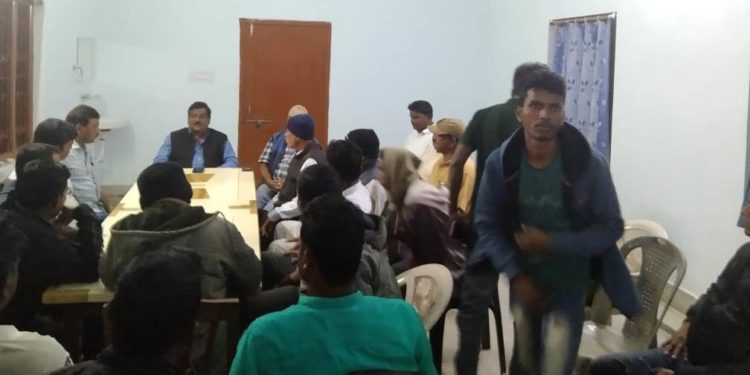 କେନ୍ଦ୍ରମନ୍ତ୍ରୀ ଶ୍ରୀଯୁକ୍ତ ଧର୍ମେନ୍ଦ୍ର ପ୍ରଧାନ କେନ୍ଦ୍ରାପଡ଼ା, ପଟ୍ଟାମୁଣ୍ଡାଇ ଓ ରାଜନଗର ବ୍ଲକ ଗ୍ରସ୍ତ କୁ ନେଇ ରାଜନଗର ବିଜେପି କମିଟି ତରଫରୁ – ମାରାଥନପ୍ରସ୍ତୁତ ବୈଠକ