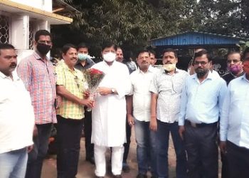 ପୌର କର୍ମଚାରୀ ମହାସଂଘ ପକ୍ଷରୁ ନଗର ଉନ୍ନୟନ ମନ୍ତ୍ରୀଙ୍କୁ ସମ୍ବର୍ଦ୍ଧନା