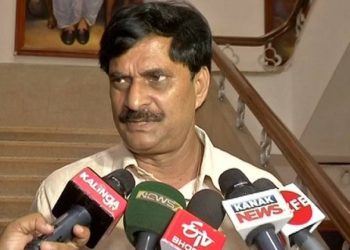 ସ୍କୁଲ ଫି ଛାଡ ପ୍ରସଙ୍ଗ : ଗଣଶିକ୍ଷା ମନ୍ତ୍ରୀ କହିଲେ –  ହାଇକୋର୍ଟଙ୍କ ନିର୍ଦ୍ଦେଶ କପି ମିଳିଲା ପରେ ପରବର୍ତ୍ତୀ ନିଷ୍ପତ୍ତି