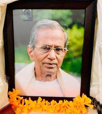 ୯୧ତମ ଆନ୍ତର୍ଜାତୀକ ୱେବ ଜୟନ୍ତୀ ସମାରୋହରେ ; ପ୍ରଜ୍ଞା ପ୍ରଗଳଭା ପ୍ରକାଶକ  ପୀତାମ୍ବର ମିଶ୍ରଙ୍କୁ  ଭବ୍ୟ ଶ୍ରଦ୍ଧାଞ୍ଜଳି