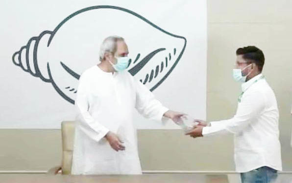 ମୁଖ୍ୟମନ୍ତ୍ରୀଙ୍କୁ ଧନ୍ୟବାଦ ଜ୍ଞାପନ କଲେ ଛାତ୍ର ବିଜେଡ଼ି ସମ୍ପାଦକ – ସ୍ଥିତପ୍ରଜ୍ଞ ପଣ୍ଡା