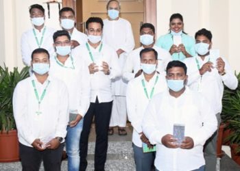 ଛାତ୍ର ବିଜେଡି କର୍ମକର୍ତ୍ତା ଙ୍କୁ ଭର୍ଚୁଆଲ ମିଟିଂ ଦ୍ୱାରା ପୁରସ୍କୃତ କଲେ ମୁଖ୍ୟମନ୍ତ୍ରୀ – ନବୀନ ପଟ୍ଟନାୟକ