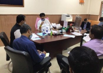 ଯୋଗାଣ ମନ୍ତ୍ରୀଙ୍କ ଅଧ୍ୟକ୍ଷତାରେ ରେଙ୍ଗାଲି ଦକ୍ଷିଣ କେନାଲର ଉଚ୍ଚସ୍ତରୀୟ ସମୀକ୍ଷା ବୈଠକ ଜଙ୍ଗଲ ଜମି ଅଧିଗ୍ରହଣ ସମସ୍ୟାର ଆଶୁ ସମାଧାନ କରି ପ୍ରକଳ୍ପ କାର୍ଯ୍ୟ ତ୍ୱରାନ୍ୱିତ କରିବା ଉପରେ ମନ୍ତ୍ରୀ ଶ୍ରୀ ସ୍ୱାଇଁଙ୍କ ଗୁରୁତ୍ୱାରୋପ