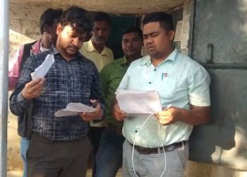 ସରକାରୀ ଜମିରେ ରହୁଥିବା ଗରିବ ପରିବାର ପ୍ରତି ତହସିଲଦାରଙ୍କ ପ୍ରତିଶୃତି ହିତାଧିକାରୀଙ୍କୁ ମିଳିବ ଘରଡିହ