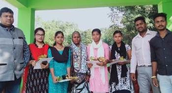 ଯୁବ ଶକ୍ତି ସଙ୍ଗଠନ ପକ୍ଷରୁ କୃତିତ୍ୱ ଛାତ୍ରୀ ଙ୍କୁ ସାର୍ଟିଫିକେଟ୍ ପ୍ରଦାନ