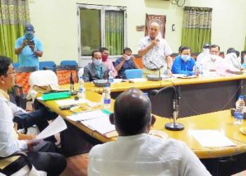 ରାୟଗଡାରେ : ଉଚ୍ଚ ଶିକ୍ଷା ବିଭାଗର ମନ୍ତ୍ରୀ ଡ଼ଃ ଅରୁଣ କୁମାର ସାହୁ – ଜିଲ୍ଲାସ୍ତରୀୟ ବିଭାଗୀୟ ଅଧିକାରୀଙ୍କ ସହ ସମୀକ୍ଷା ବୈଠକ