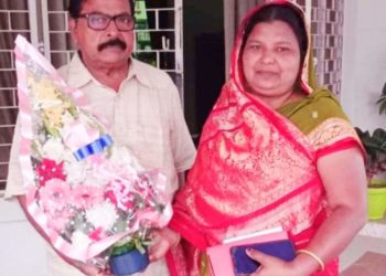 ସମିତି ସଭ୍ୟା ଶ୍ରୀମତୀ ମମତା ରାଣୀ ଧଳ ; ବିଜୟୀ ହେବା ପରେ ବିଧାୟକ ଶଶୀଭୂଷଣ ବେହେରାଙ୍କୁ ଭେଟି ଧନ୍ୟବାଦ୍ ଦେଇଥିଲେ