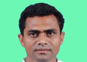 ୩୦ ହଜାର ଟଙ୍କା ଲୁଟ ଏବଂ ମାରଧର ଅଭିଯୋଗରେ; ବନ୍ଧା ହେଲେ : ବିଜେଡିର ପୂର୍ବତନ ବିଧାୟକ – ଦେବେନ୍ଦ୍ର କହଁର