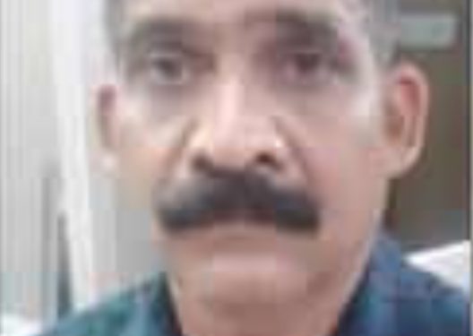 ନିଜକୁ ପୁଲିସ ଡିଏସପି ଦର୍ଶାଇ ୪ଜଣଙ୍କୁ ବାହା ହେବା ଘଟଣାରେ ଲାଲବାଗ ପୁଲିସ ଜଣକୁ ଗିରଫ କରିଛି