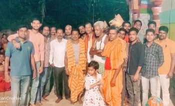 ଖାଲମଡ଼ା ବାବା ରାମେଶ୍ୱର ଙ୍କ ପୀଠରେ ଭକ୍ତମାନେ ଜାଳିଲେ ଜାଗର ଦୀପ