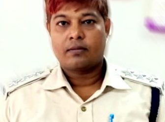 ଉତ୍କଳ ଦିବସ ରେ ଶ୍ରେଷ୍ଠ ପୋଲିସ ଅଫିସର ଭାବେ ସମ୍ମାନିତ ହେବେ ଚାନ୍ଦପୁର ଆଇଆଇସି ରଶ୍ମି ରଞ୍ଜନ ଦାଶ ; ରଣପୁର ପାଈଁ ଗର୍ବ ଓ ଗୌରବ ର ବିଷୟ ପାଲଟିଛି