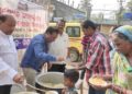 ମୀନ ସଂକ୍ରାନ୍ତିରେ ନୟାଗଡ଼ କ୍ଳବ ତରଫରୁ ମାଗଣା ଜଳଖିଆ ବିତରଣ