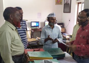 ଘରୋଇ ସ୍କୁଲ ଫି ପ୍ରସଙ୍ଗ ରେ ଛାତ୍ର ଛାତ୍ରୀଙ୍କୁ ବାର୍ଷିକ ପରୀକ୍ଷା ରୁ ବାରଣ କରାନଯାଉ : ଆପ୍