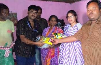 ଦଶାହ କାଯ୍ୟ ପାଇଁ ସହଯୋଗ ର ହାତ ବଢାଇଲା ଜନ କଲ୍ୟାଣ ସେବା ଟ୍ରଷ୍ଟ