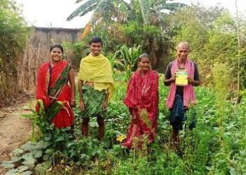 ମନେରେଗା ଯୋଜନା ର ରେ ୫ ଜଣ ହିତାଧିକାରୀଙ୍କୁ ମିଳିଲା ୩ ଶହ ଦିନ ର କାମ