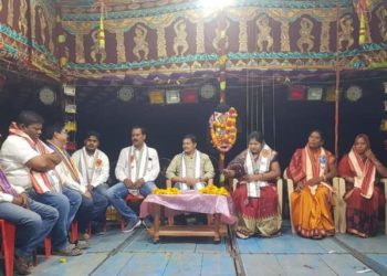  ତ୍ରିନାଥ ଠାକୁରଙ୍କ ଯାତ୍ରା ଉତ୍ସବ ରେ ଦଶପଲ୍ଲା ବିଧାୟକ ଙ୍କ ଯୋଗଦାନ