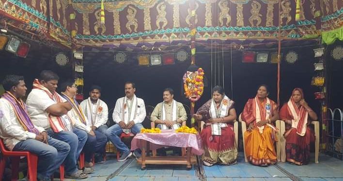  ତ୍ରିନାଥ ଠାକୁରଙ୍କ ଯାତ୍ରା ଉତ୍ସବ ରେ ଦଶପଲ୍ଲା ବିଧାୟକ ଙ୍କ ଯୋଗଦାନ