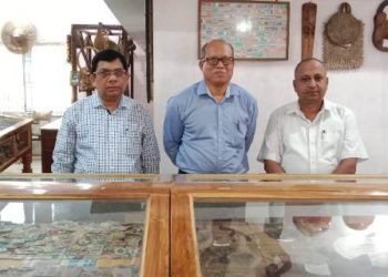 ଦାସିଆ ଅଜାଙ୍କ ସଂଗ୍ରହାଳୟ ପରିଦର୍ଶନ କଲେ ଓଡ଼ିଶା ମହାଡାକପାଳ ଏବଂ ନୟାଗଡ ଜିଲ୍ଲା ଡାକ ଅଧିକ୍ଷକ