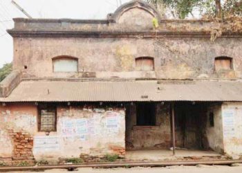 କଳାହାଣ୍ଡି ଜିଲ୍ଲାର ଭବାନୀପାଟଣା ସହରରେ ଦେଶର ପ୍ରଥମ ଘରୋଇ ପାୱାର ହାଉସ ଥିଲା : ଏବେ ମଧ୍ୟ ବିଜୁଳି ଉତ୍ପାଦନ ପାଇଁ ବ୍ୟବହାର ହୋଇଥିବା ଜର୍ମାନୀର ମେସିନଗୁଡ଼ିକ ଖତ ଖାଇ ପଡ଼ିରହିଛି